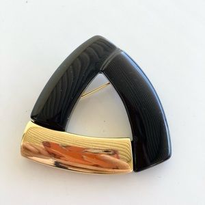 Vintage Monet Signed Black and Gold Tones Brooch